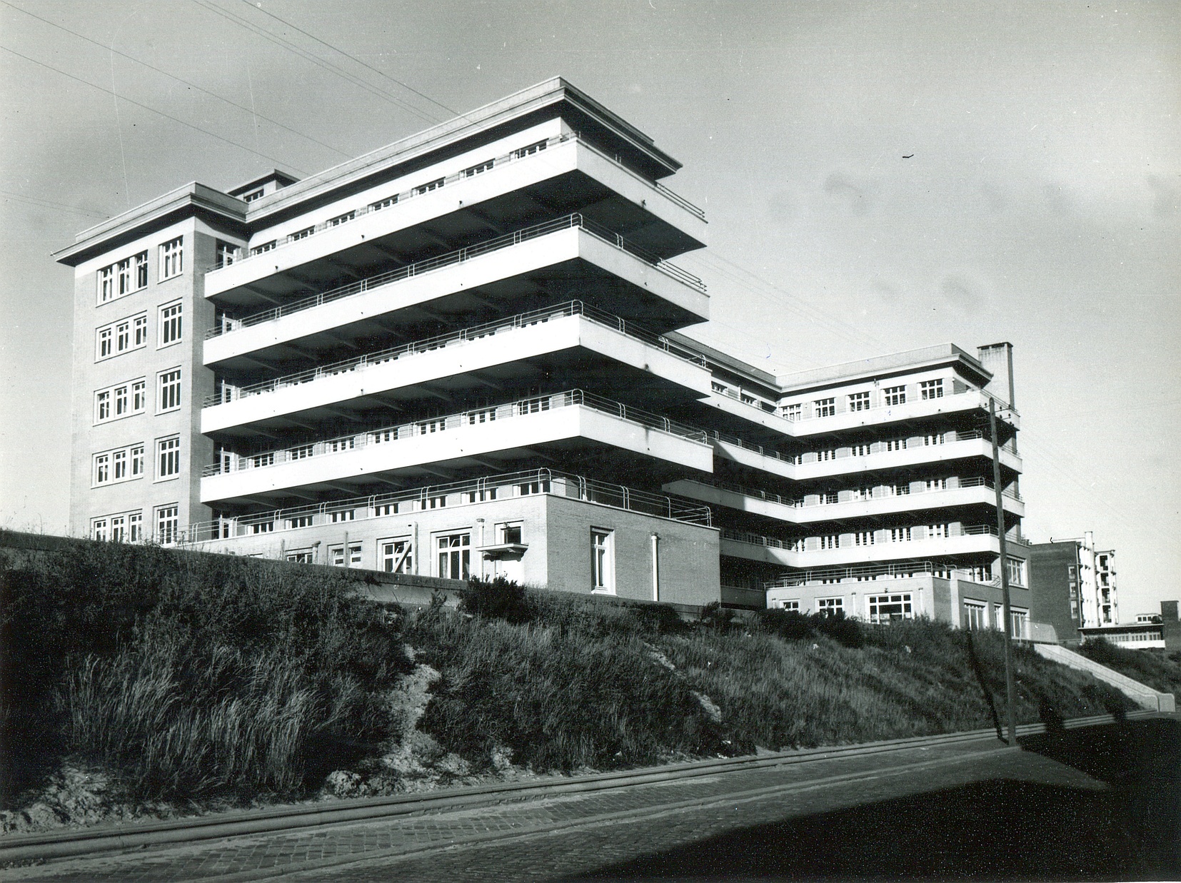 IMBO - BZIO   1956 - nu